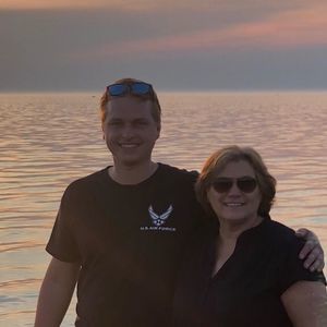 Meet your Posher, Peggy